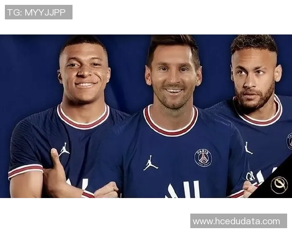 足球明星与娱乐明星同框瞬间引发热议谁才是最闪耀的明星